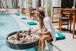 m3m heights pool deck